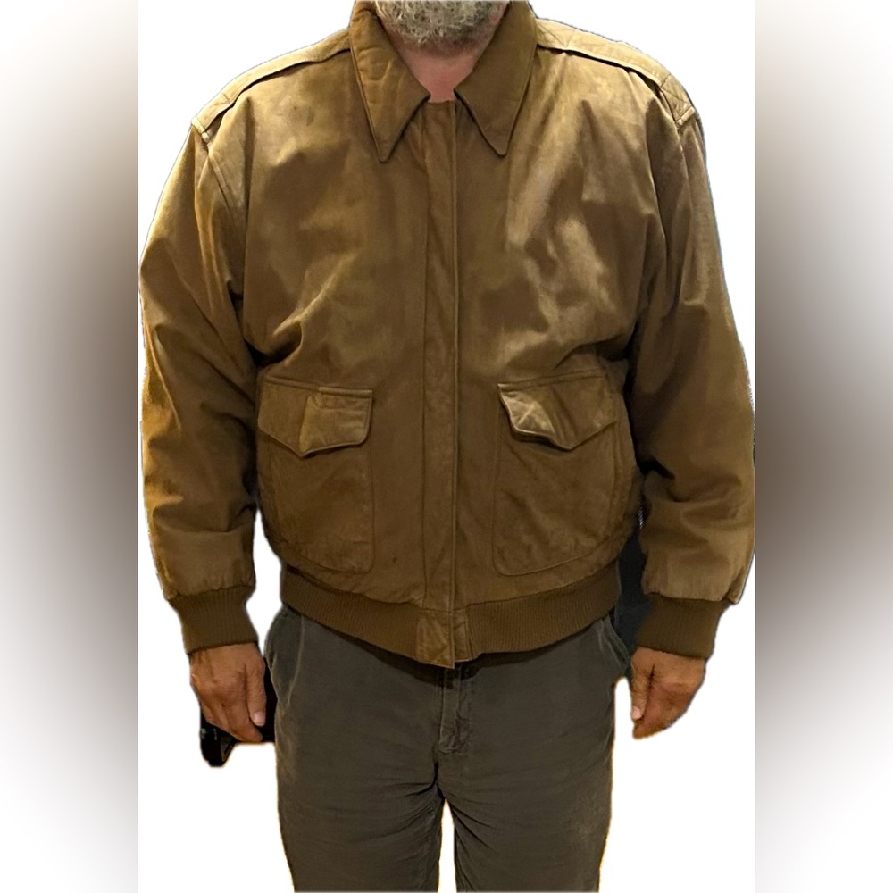 Men’s vintage bomber jacket Large Tan suede leather Maggy London L
